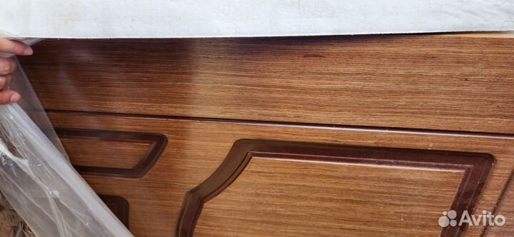 Двери межкомнатные с коробкой новые