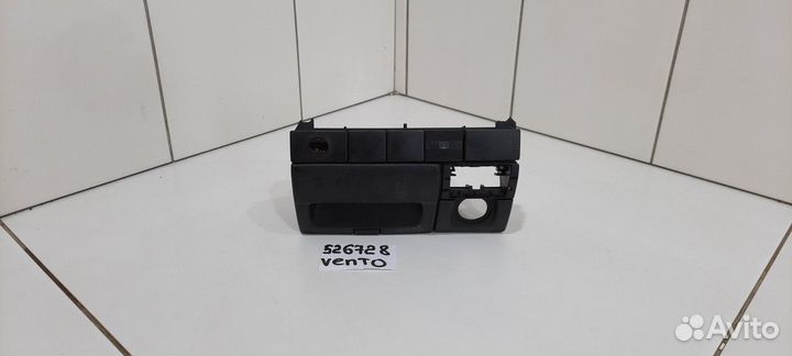 Пепельница (Volkswagen Vento)