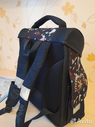 Портфель школьный для мальчика