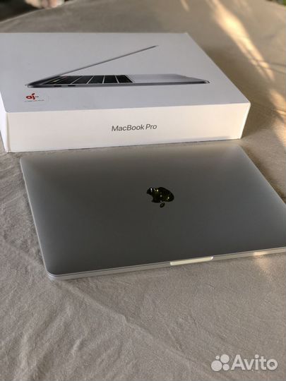 Macbook Pro 13 A2251 i5/16/1tb