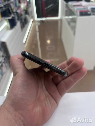 iPhone Xs 64gb идеал