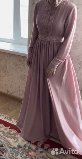 Вечернее платье в пол