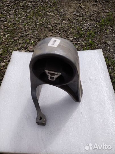 Подушка двигателя на Волгу Сайбер