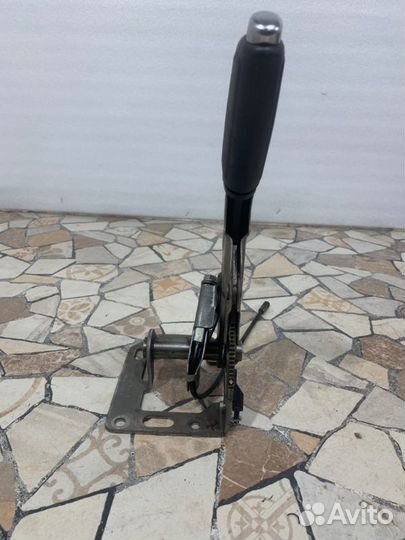 Ручник Ford Focus седан 1.6 shda (100 Л.С) 2010