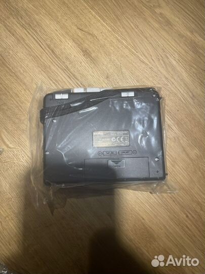 Кассетный плеер диктофон Sanyo TRC-870 новый