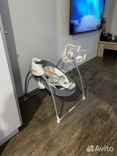 Детские качели напольные электрические