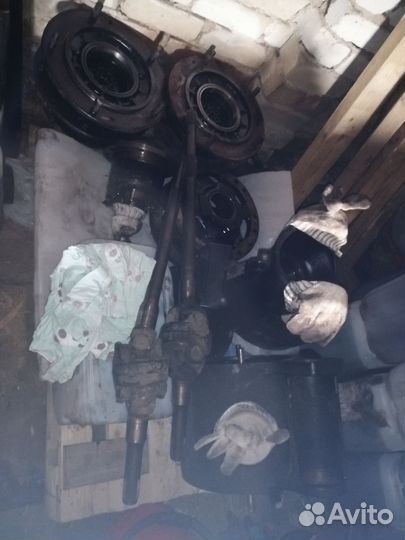 Передний мост телескопического погрузчика