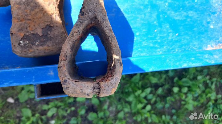 4Топора СССР один с трещиной