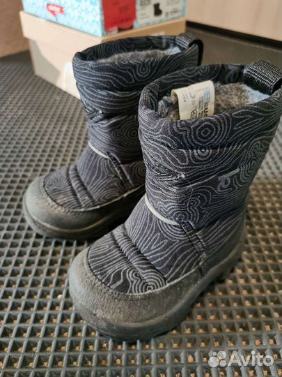 Сандали, кеды, сапоги, ботинки