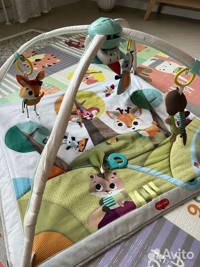 Развивающий коврик tiny love сказочный лес