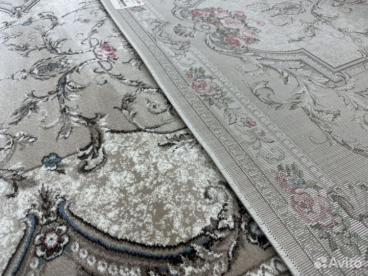 Ковер новый 1.5 х 3 м