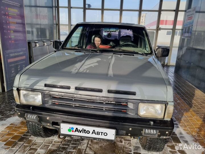 Nissan Terrano 3.0 AT, 1993, 435 913 км
