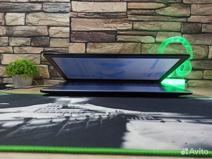 Игровой ноутбук asus х550с nvidia GeForce GT720М