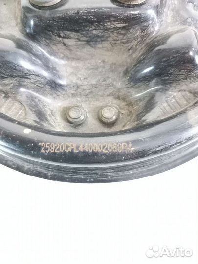 Цапфа задняя правая Renault Logan Stepway