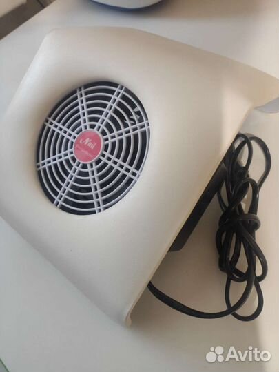 Вытяжка для маникюра