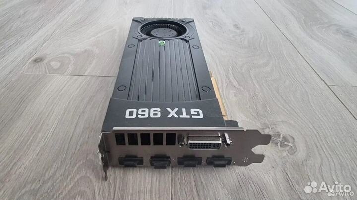 Видеокарта GTX 960 2GB