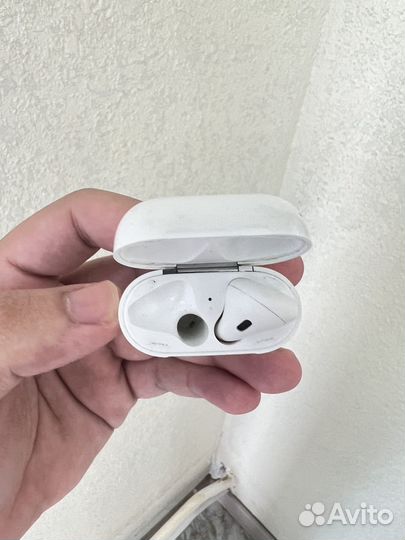 Беспроводные наушники apple airpods 2
