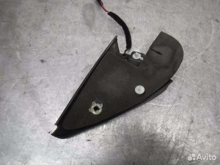 Крышка зеркала внутренняя передняя левая