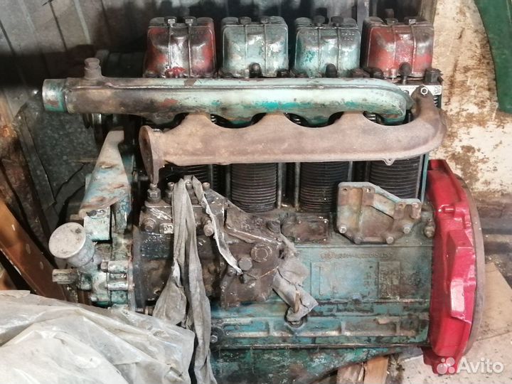 Двигатель т40