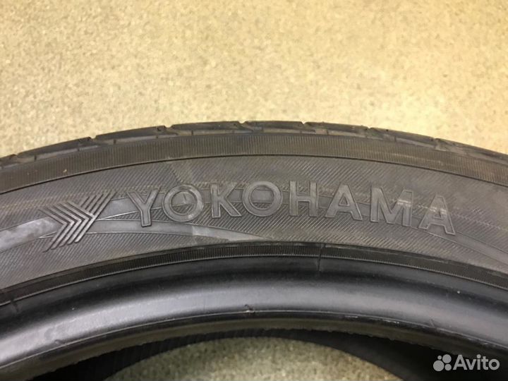 Yokohama Advan Sport V103B 295/35 R21