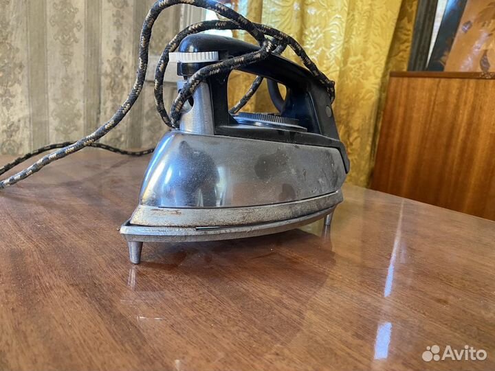 Утюг с поставкой СССР 1988