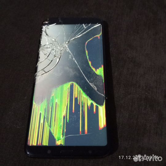 Запчасть для телефона,телефон Samsung s9