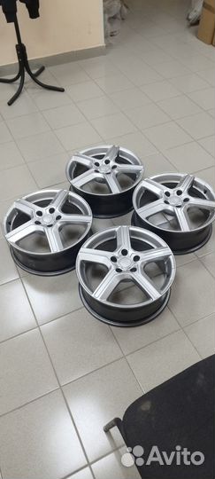Литые диски r 17 5 114 3