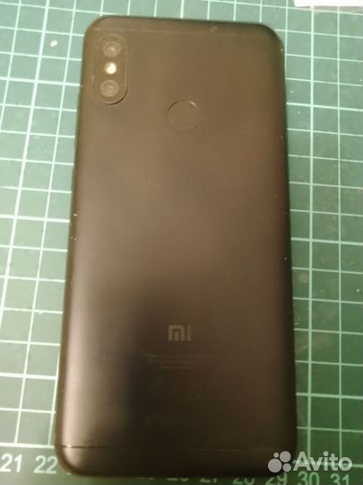Xiaomi Mi A2 Lite Android One, 3/32 ГБ