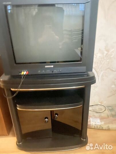 Телевизор