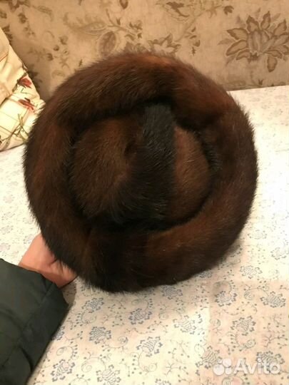 Шапки женские 2 шт