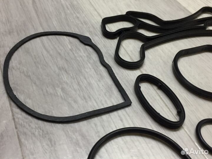 Комплект прокладок теплообменника GM 1.6L, 1.8L