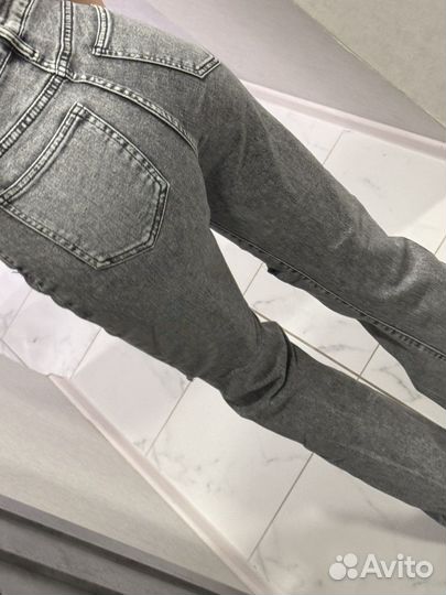 Джинсы клеш прямые женские