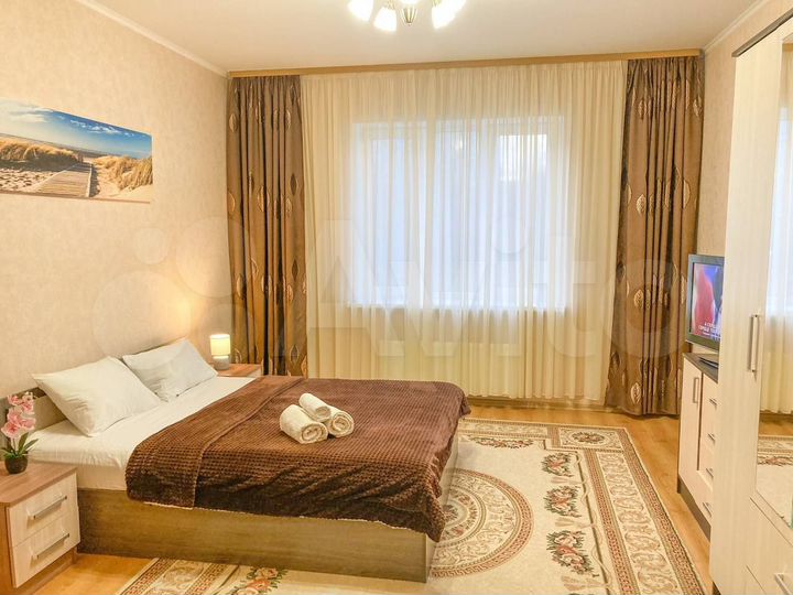 1-к. квартира, 52 м², 1/3 эт.