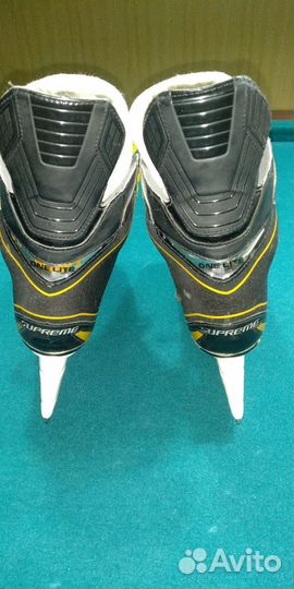 Хоккейные коньки bauer