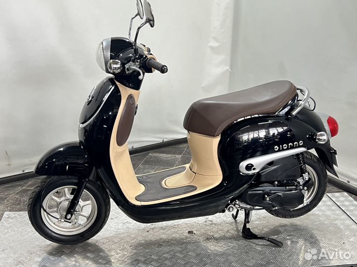 Скутер Honda Giorno