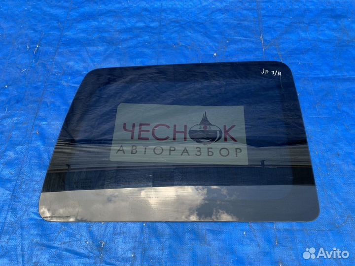 Стекло кузовное глухое заднее правое Jeep Patriot
