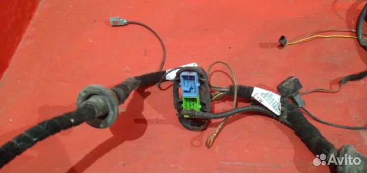 Фольксваген туарег проводка багажника