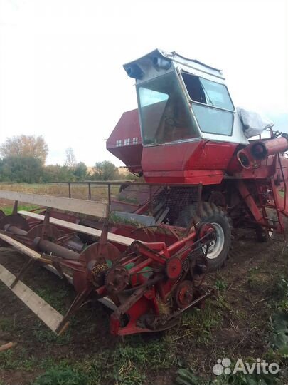 Комбайн Нива-Сельхозтехника СКА-5, 1991