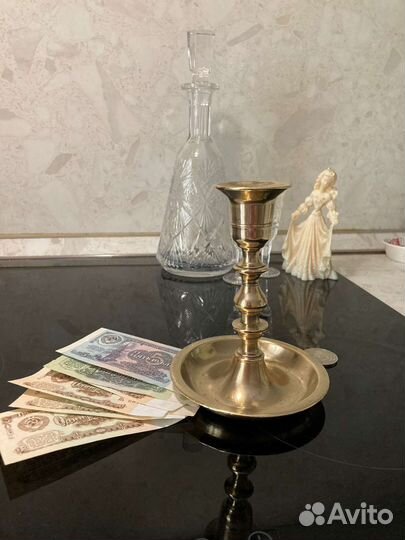 Старинный подсвечник