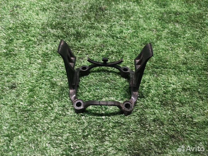 Кронштейн volkswagen Caddy 4 2019