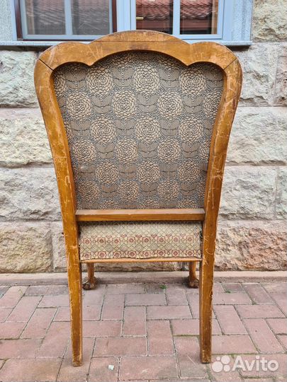 Старинное кресло,19-й век