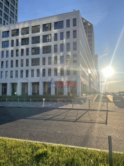 Сдам торговое помещение, 69 м²