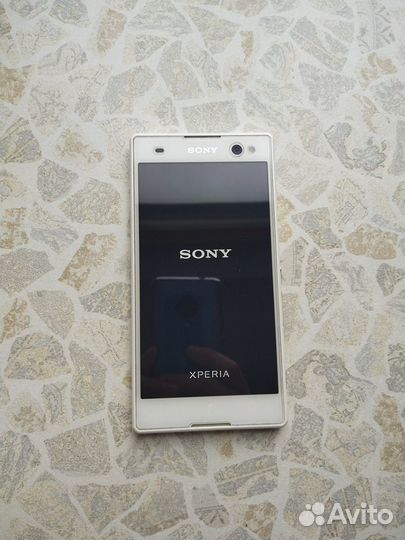 Sony Xperia C3, 8 ГБ