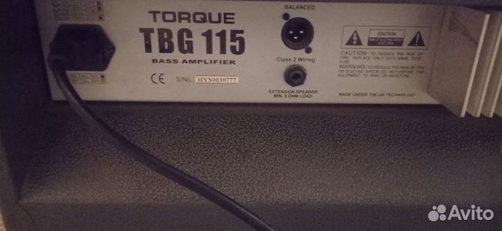 Басовый комбоусилитель