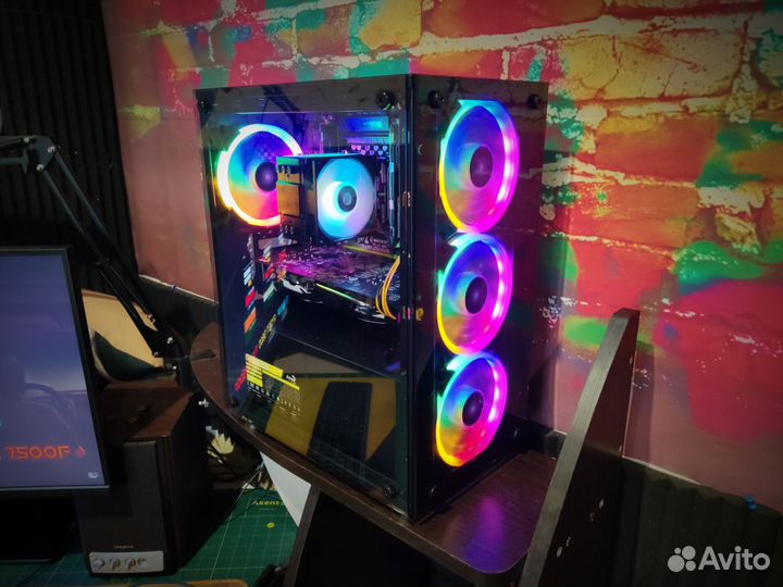 Пк на Интел 10 ядер/rx570(8) /2ssd480+240/16gb
