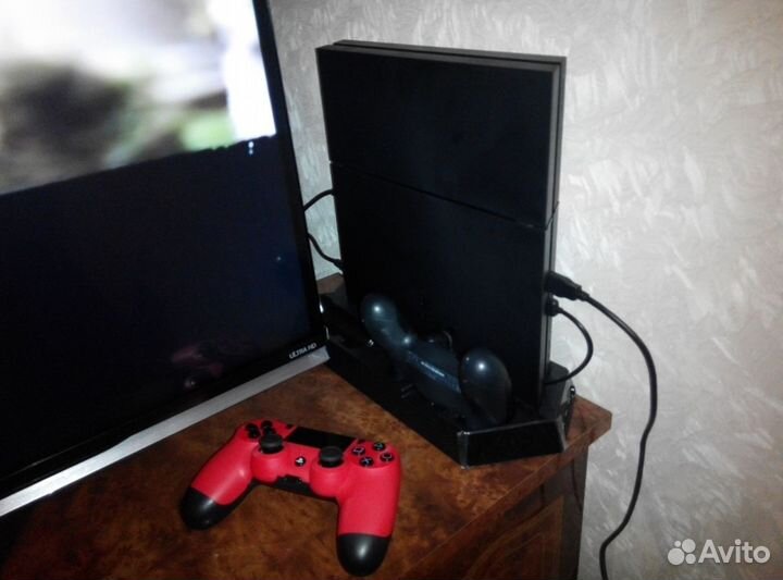 Sony Playstation 4 1Tb