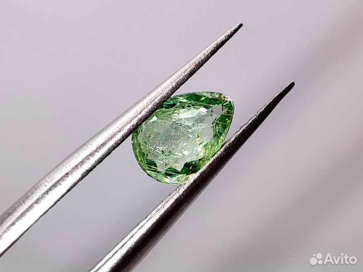 0.73 ct. Зелёный Турмалин груша. Мозамбик + сертиф