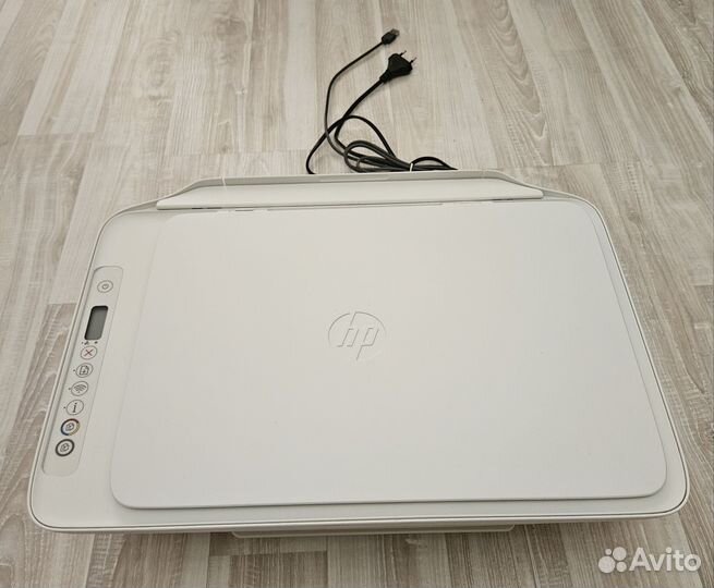 Принтер HP DeskJet 2710