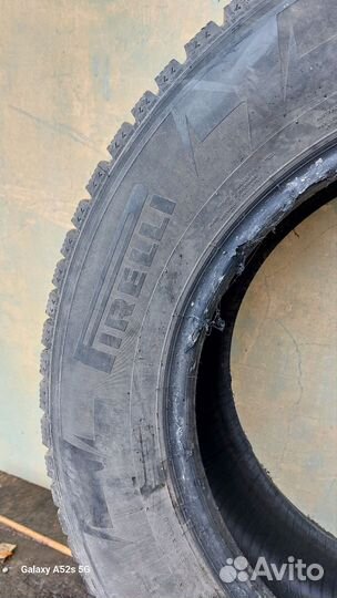 Pirelli Ice Zero SUV 255/60 R18