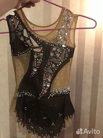 Купальник по художественной гимнастике